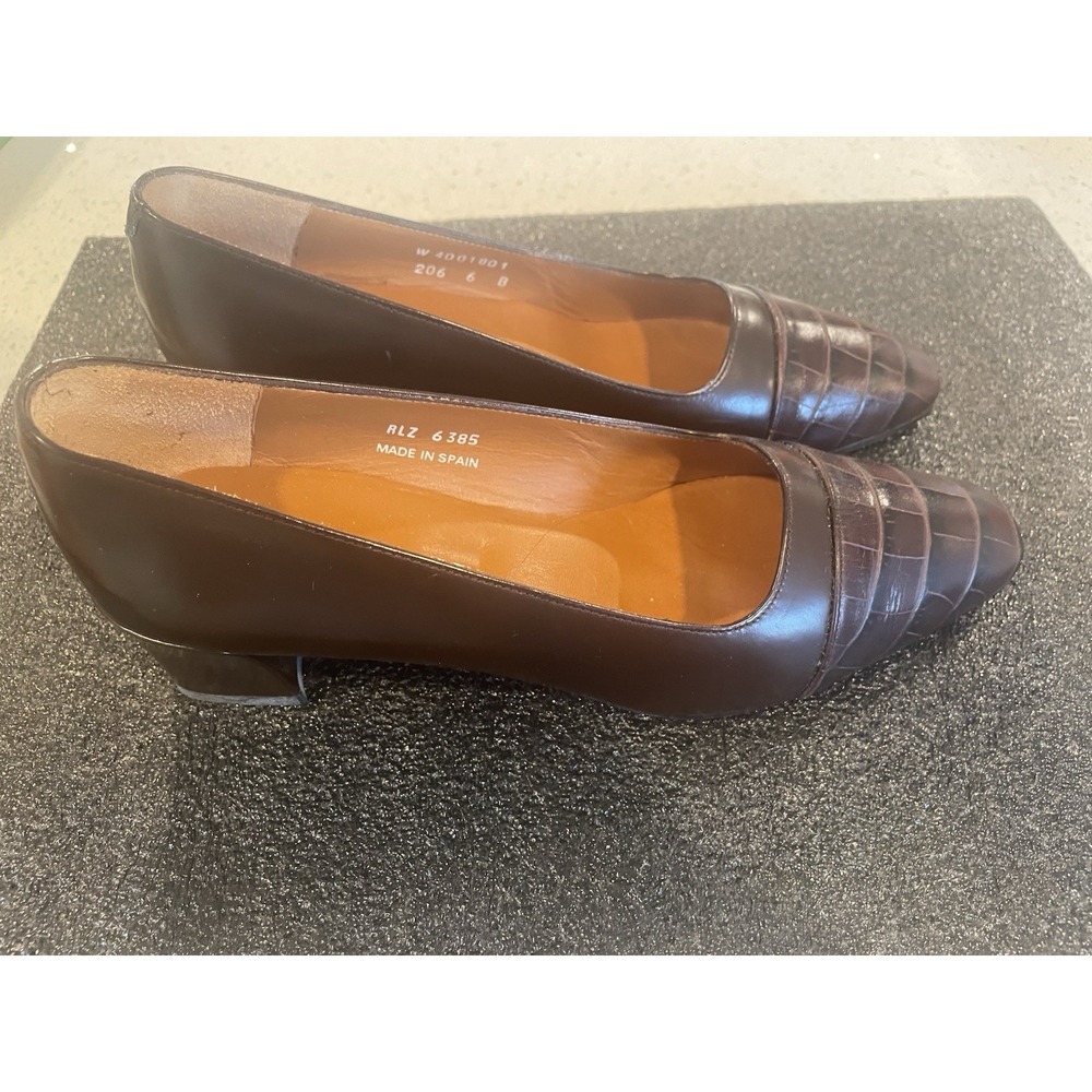 Womens Ralph Lauren "Mallory Captoe" Heel - Brown - size 6B - Picture 4 of 11